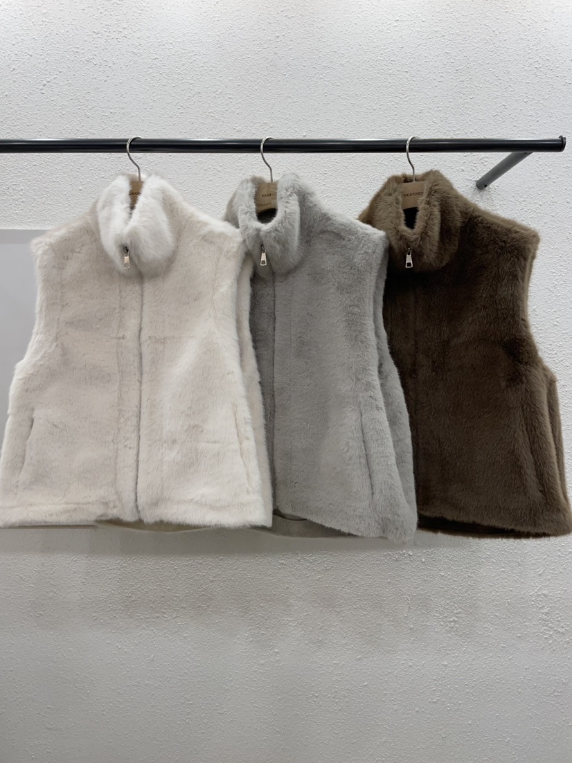 EGGPLANT韓國直郵㊣女裝新款時尚人氣熱賣25秋冬休閑馬甲貂皮EGGPLANT馬甲