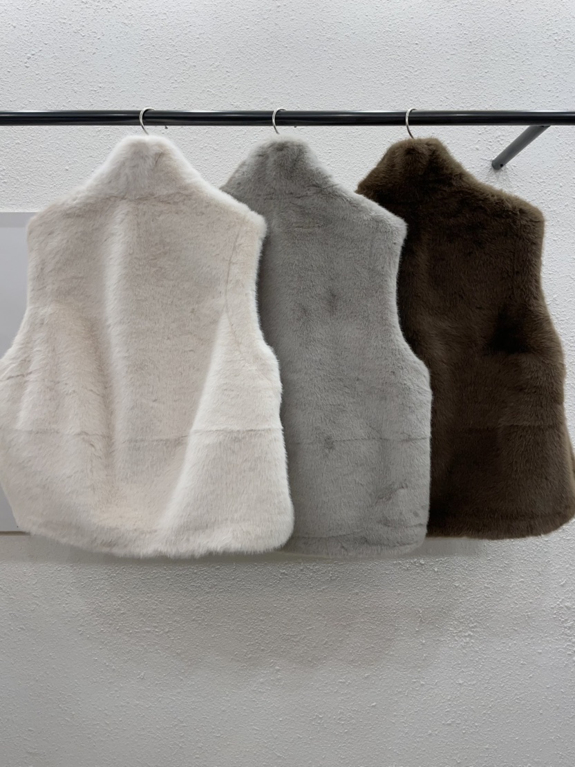 EGGPLANT韓國直郵㊣女裝新款時尚人氣熱賣25秋冬休閑馬甲貂皮EGGPLANT馬甲