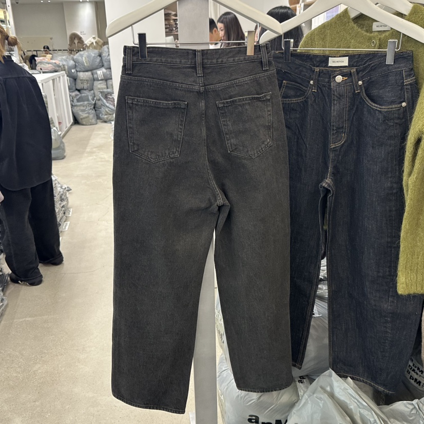 HELVETICA東大門㊣實拍女士新品推薦25秋冬真品休閑時尚牛仔褲HELVETICA牛仔褲