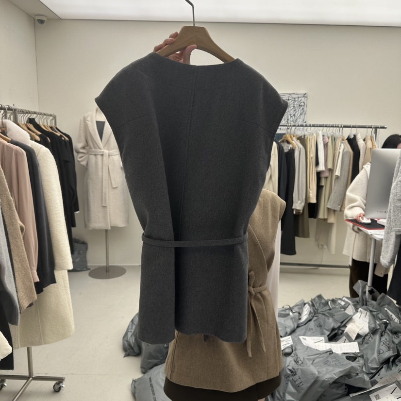 MER東大門㊣實拍女士新款人氣推薦職業25秋冬馬甲不含內搭含腰繩MER/ANGELO BIANCO馬甲