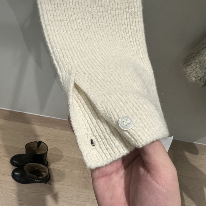 AGO東大門㊣代購女裝新款真品熱賣時尚推薦人氣休閑25秋冬手套AGO手套