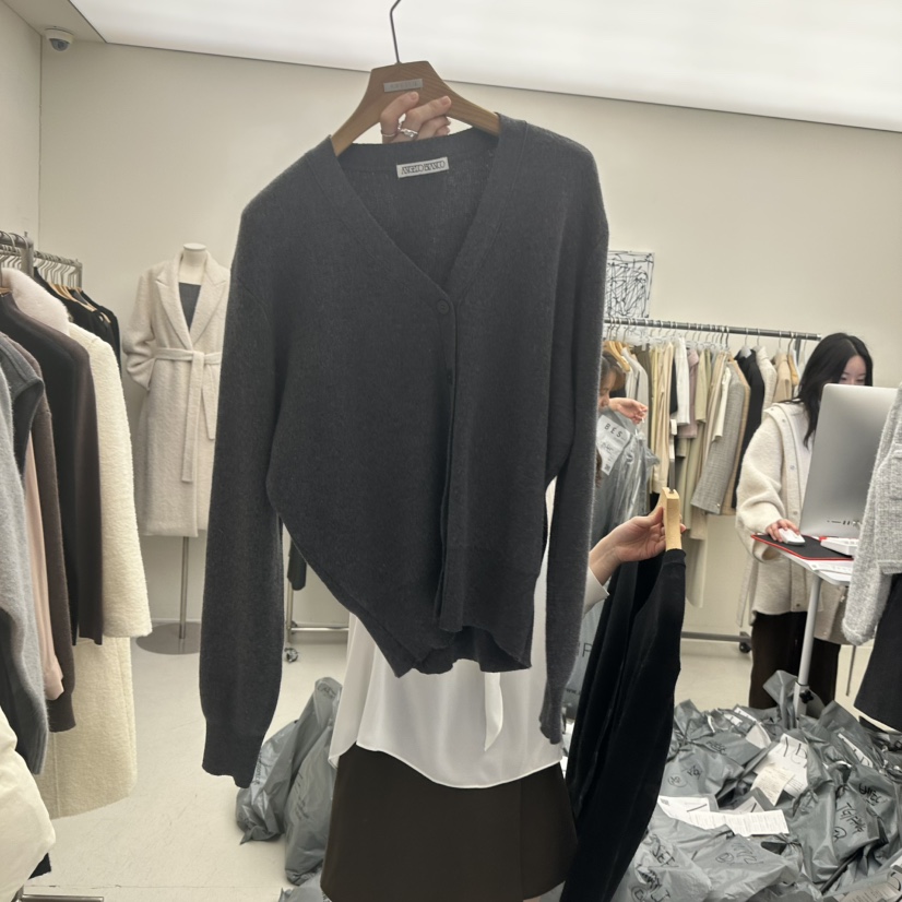 MER東大門㊣代購女裝新款職業人氣熱賣推薦25秋冬針織衫安哥拉MER/ANGELO BIANCO針織衫圖色2墨色