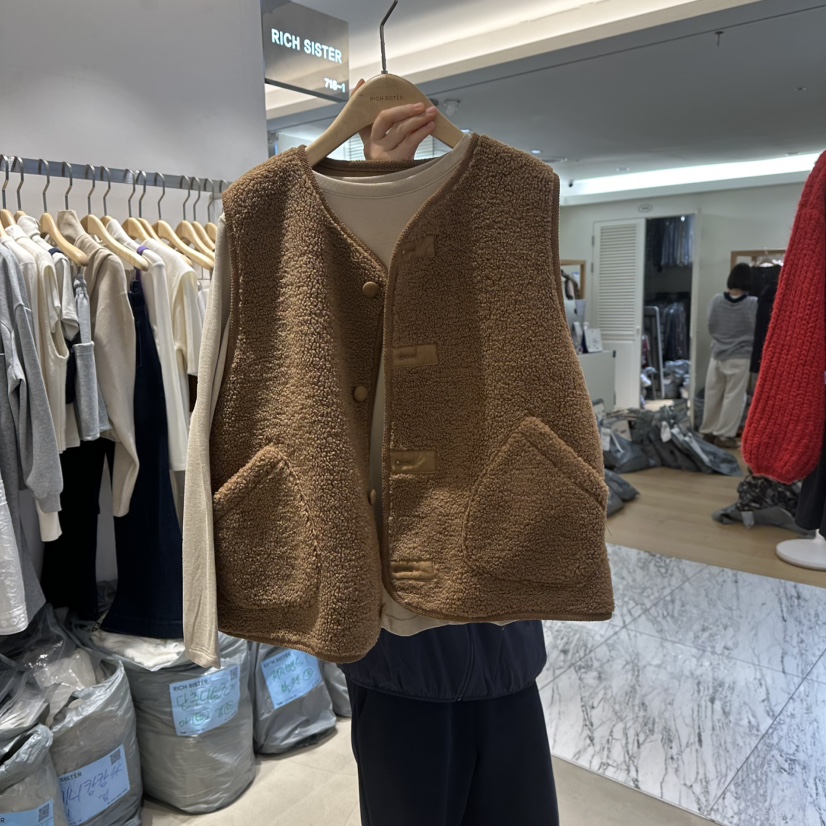 RICH SISTER東大門㊣實拍女裝新款人氣推薦熱賣馬甲不含內搭RICH SISTER馬甲圖色2