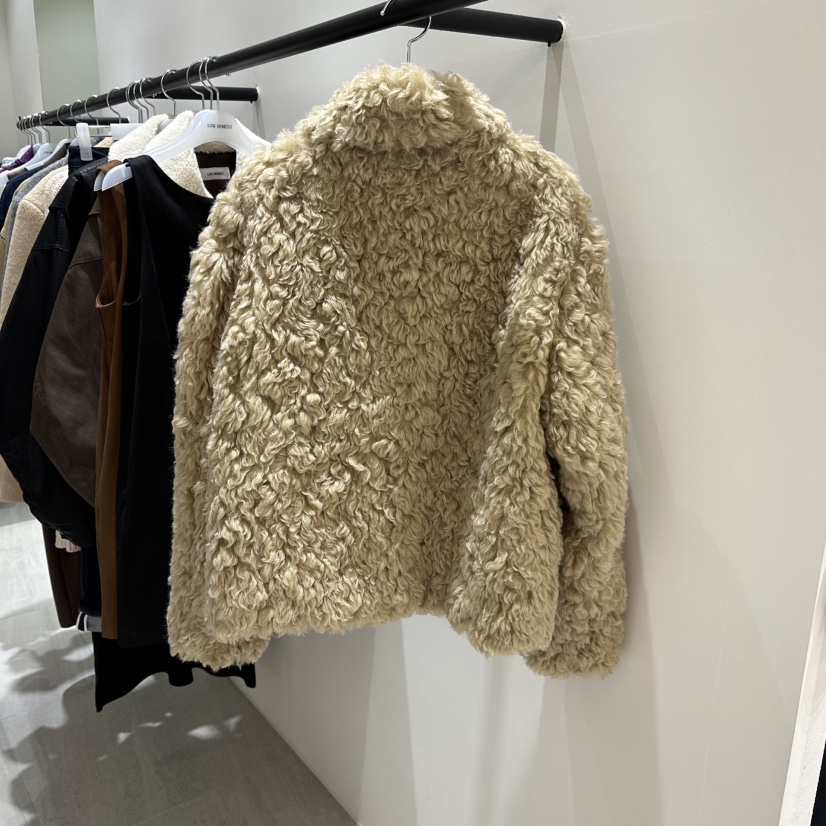 LOW MOMENT韓國代購㊣女士新款25秋冬職業時尚人氣推薦夾克LOW MOMENT夾克