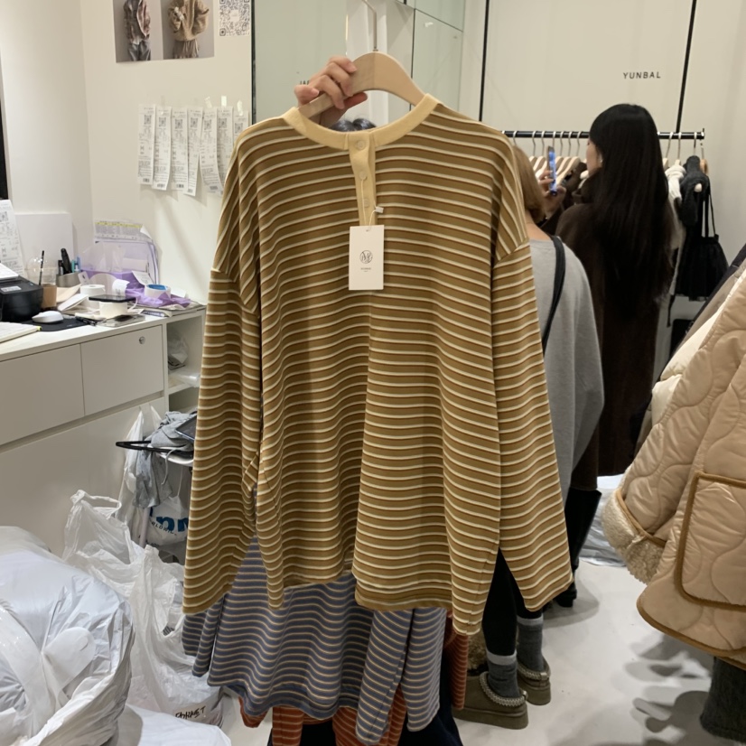 YUNBAL東大門㊣實拍女士新品推薦真品熱賣人氣時尚25秋冬長袖T恤YUNBAL長袖T恤圖色2