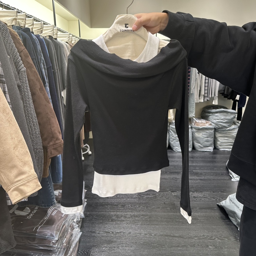TOMGIRL東大門㊣代購女裝新品人氣職業熱賣休閑長袖T恤露肩TOMGIRL長袖T恤圖色2