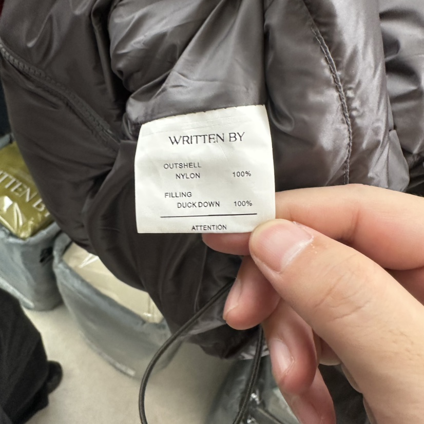WRITTEN BY東大門㊣代購女裝新品推薦職業人氣真品短款羽絨服WRITTEN BY短款羽絨服