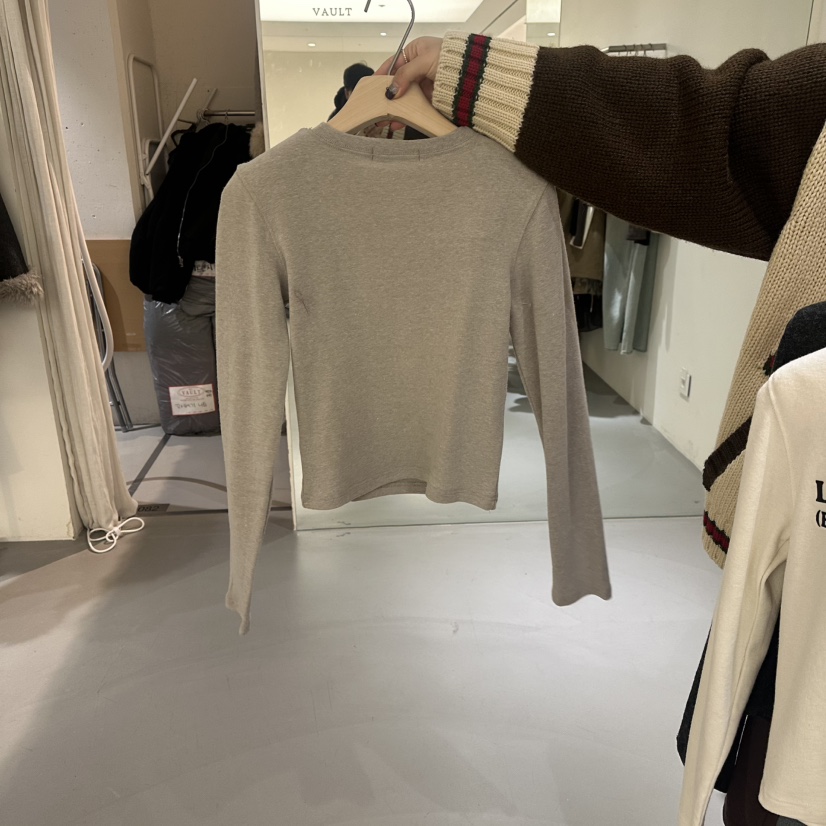 VAULT韓國直郵㊣女士新品職業時尚推薦真品人氣休閑長袖T恤VAULT長袖T恤