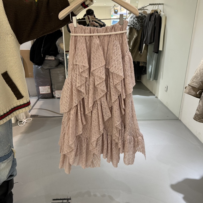 VAULT東大門㊣實拍女士新款推薦人氣熱賣職業25秋冬長裙蕾絲花VAULT長裙