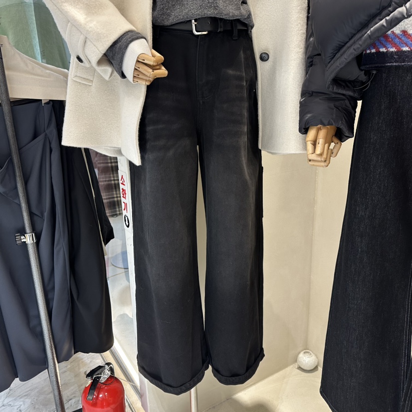 CREME BRULEE韓國直郵㊣女裝新款職業人氣熱賣牛仔褲不含腰帶CREME BRULEE/DH牛仔褲圖色1