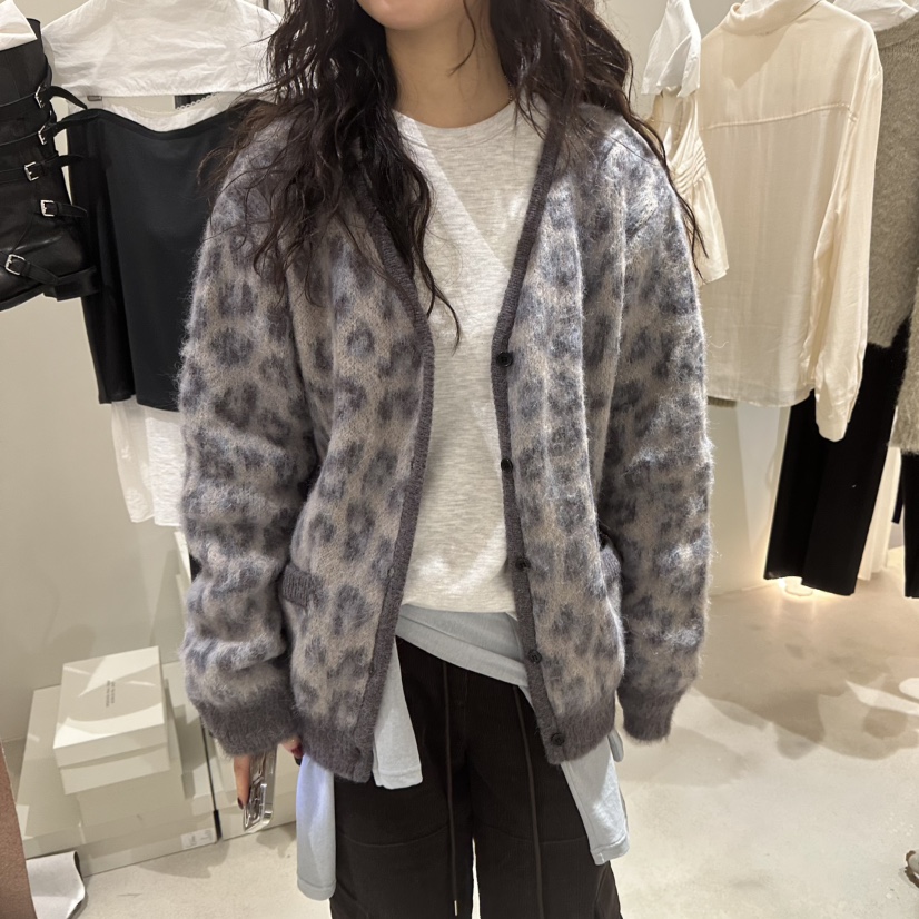 LOVE YOU SO MUCH/MORE THAN YESTERDAY東大門㊣直郵女士新款推薦毛衣豹紋開衫LYSM/MORE THAN YESTERDAY毛衣
