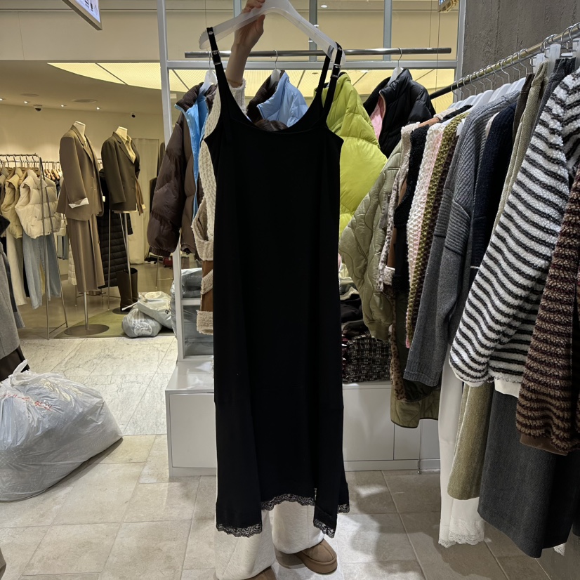 MIXXIN東大門㊣代購女裝新品休閑時尚真品推薦連衣裙緞面鏤空MIXXIN連衣裙