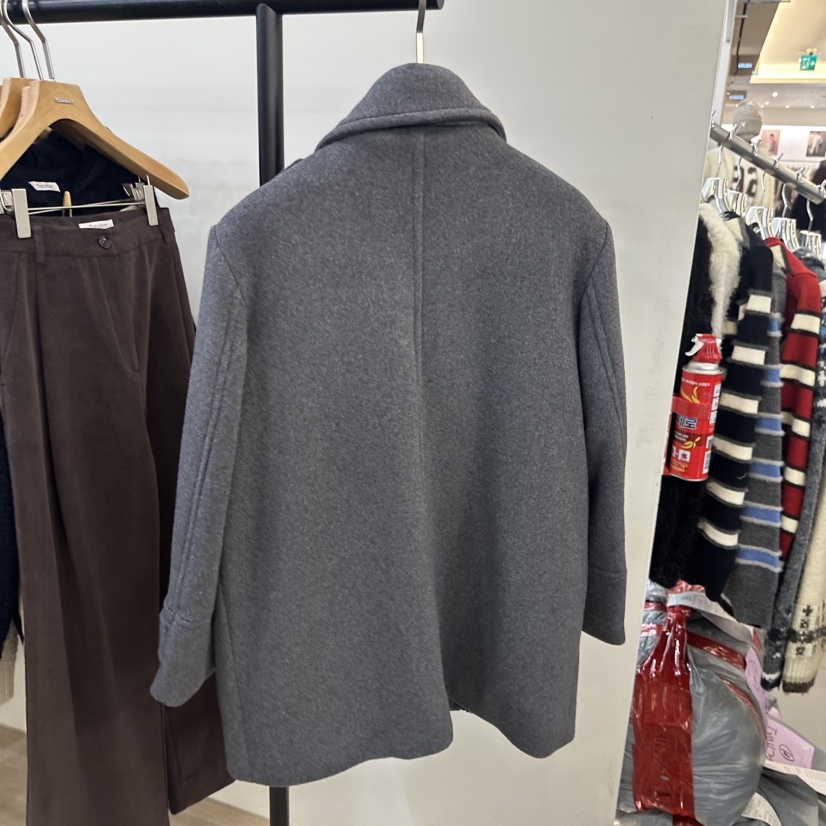 3 ANOTHER東大門㊣代購女裝新款休閑熱賣人氣職業短款大衣3 ANOTHER短款大衣