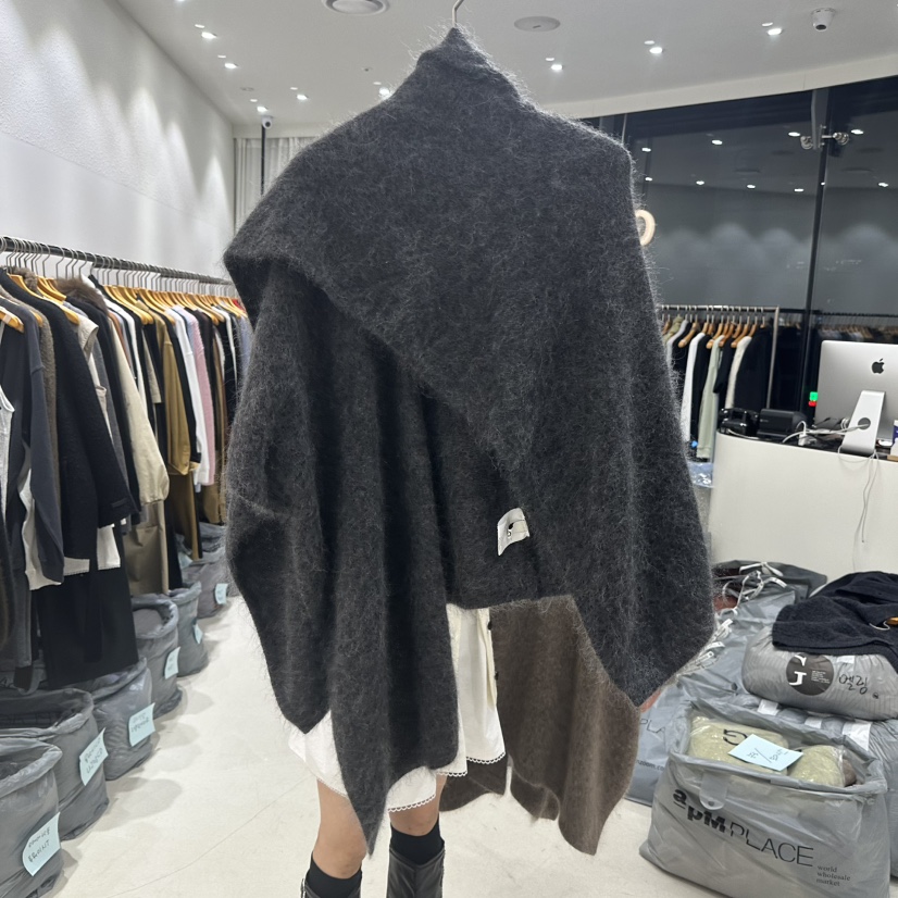 TREND SELLER/G韓國直郵㊣女士新款推薦圍巾披肩馬海毛披肩G/TREND SELLER圍巾/披肩圖色2