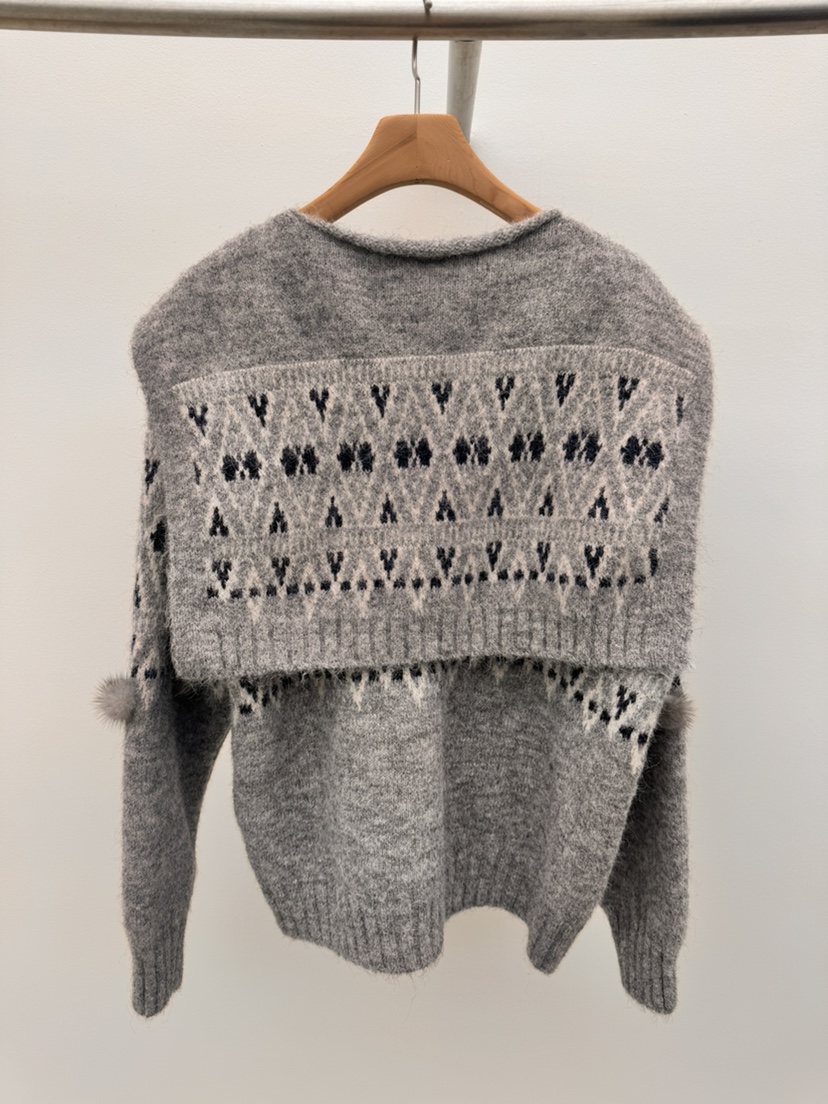 THORE東大門㊣直郵女裝新款時尚熱賣毛衣含圍巾保暖套裝貂皮THORE毛衣