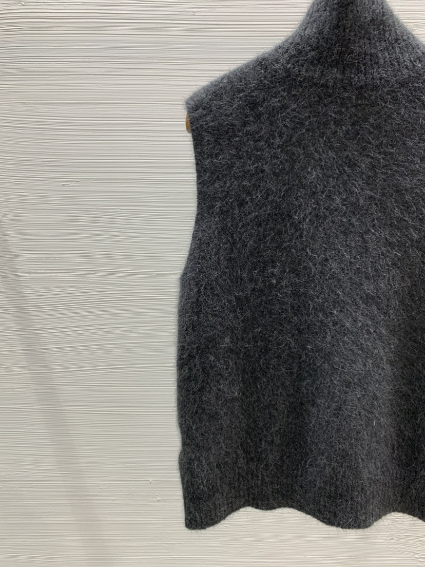 LUCY SALON東大門㊣代購女裝新品熱賣25秋冬時尚休閑吊帶背心LUCY SALON吊帶/背心