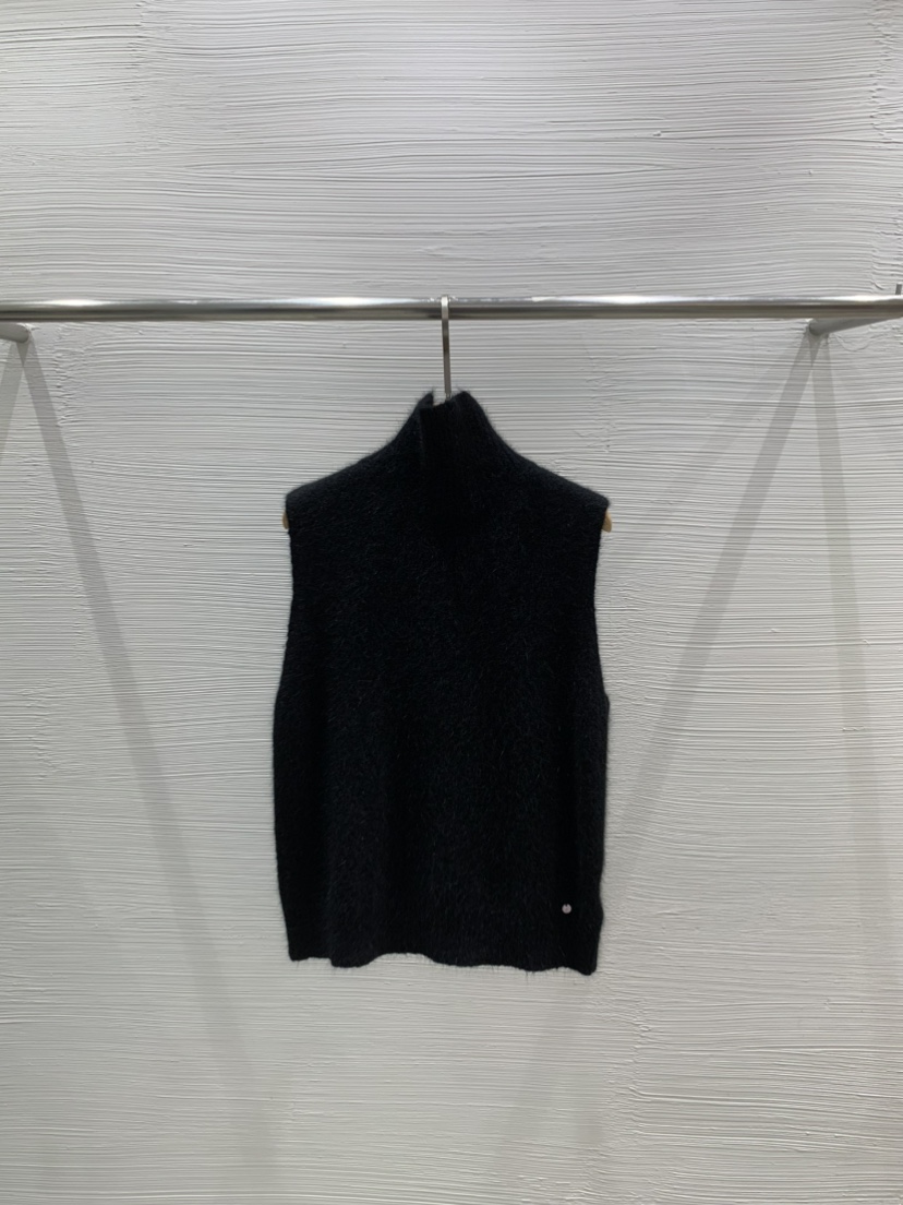 LUCY SALON東大門㊣代購女裝新品熱賣25秋冬時尚休閑吊帶背心LUCY SALON吊帶/背心圖色2黑色