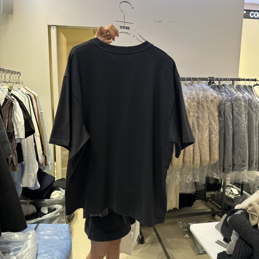 OUTFIT東大門㊣代購女士新品休閑25秋冬真品人氣職業熱賣T恤OUTFITT恤