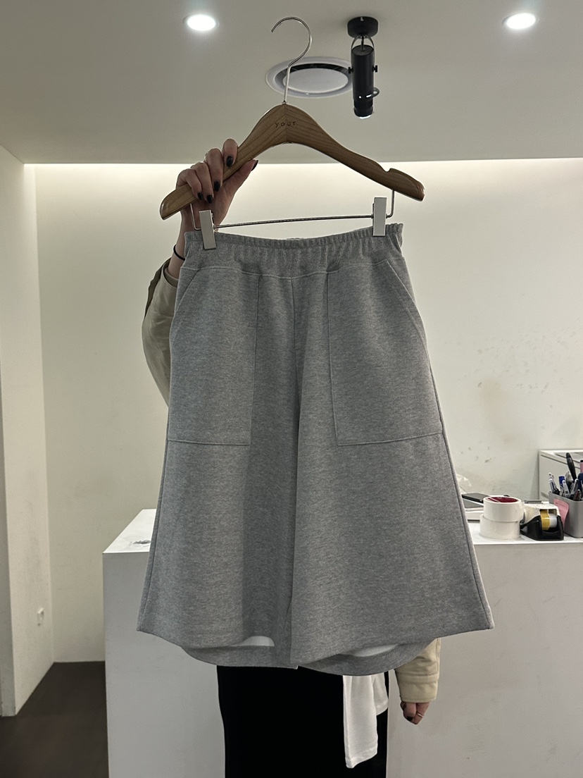 YOUR-P東大門㊣實拍女裝新款職業人氣推薦真品熱賣25秋冬短褲YOUR-P短褲圖色2