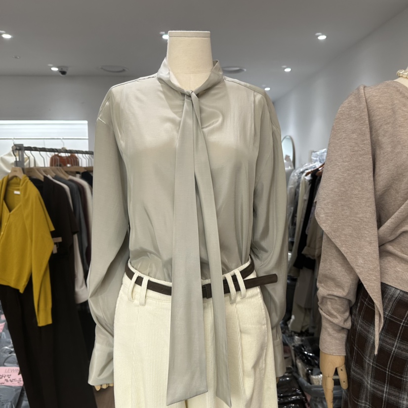 LEWIN東大門㊣實拍女士新款25秋冬時尚人氣熱賣襯衫蕾絲衫系帶LEWIN襯衫/蕾絲衫圖色3