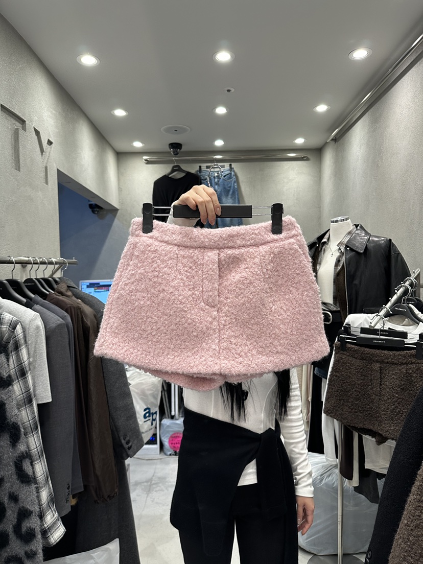 CELEBRITY-A東大門㊣直郵女裝新品職業熱賣人氣推薦真品短褲CELEBRITY-A短褲圖色2