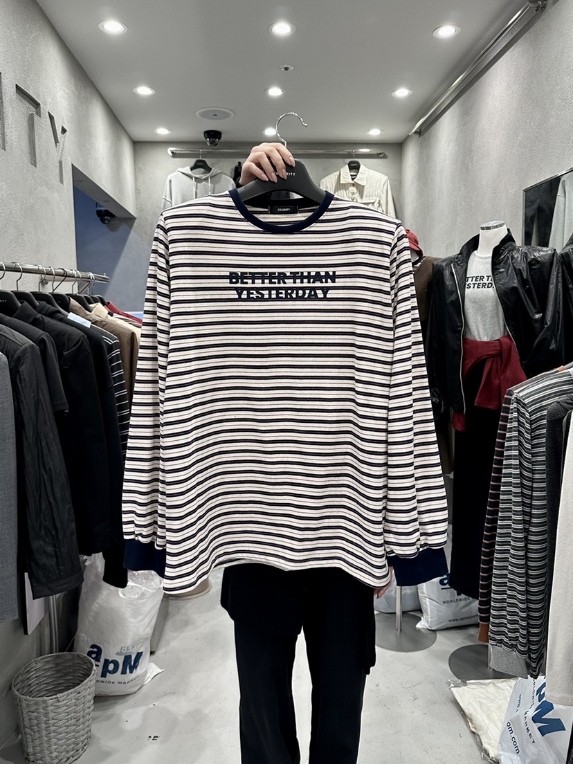 CELEBRITY-A東大門㊣實拍女裝新品25秋冬休閑推薦時尚長袖T恤CELEBRITY-A長袖T恤