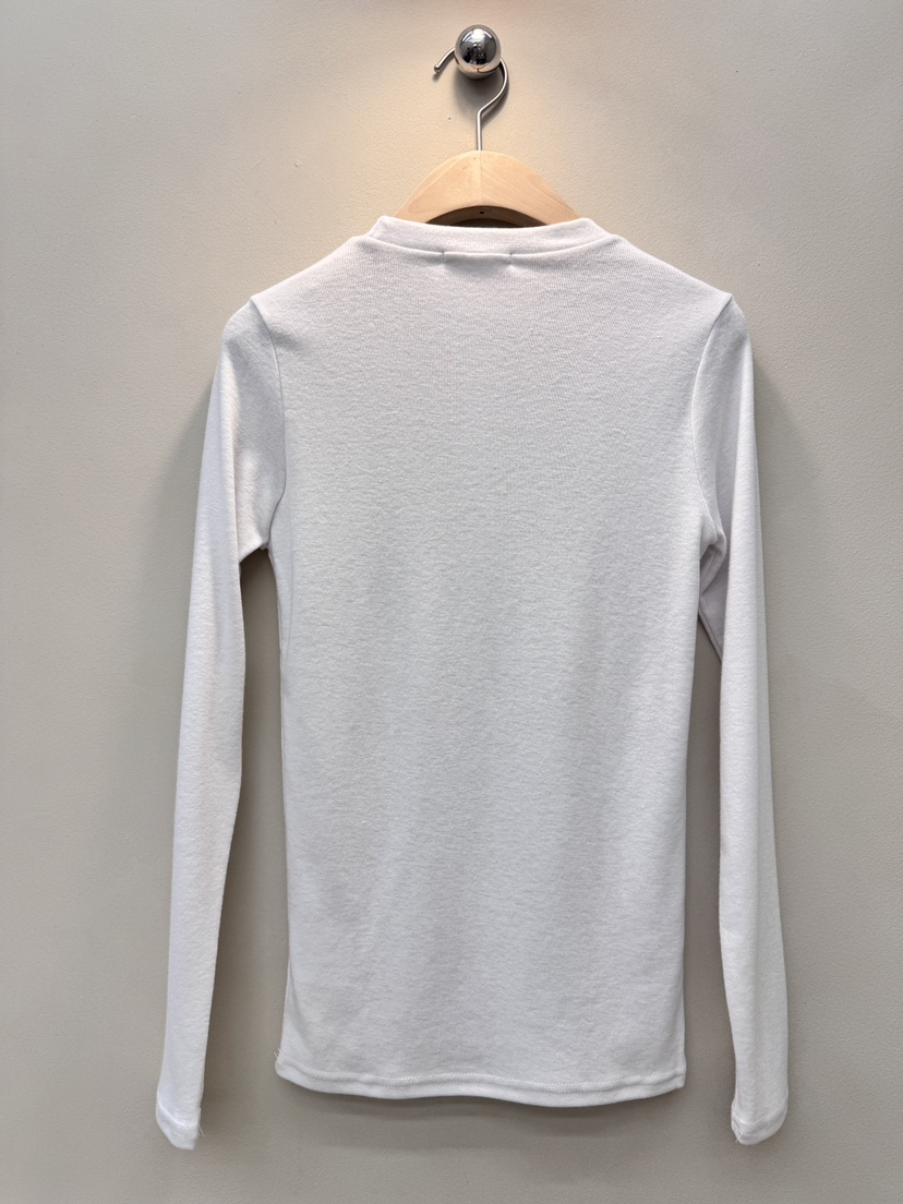 NOTHING韓國直郵㊣女裝新品推薦真品時尚熱賣人氣長袖T恤絨NOTHING長袖T恤