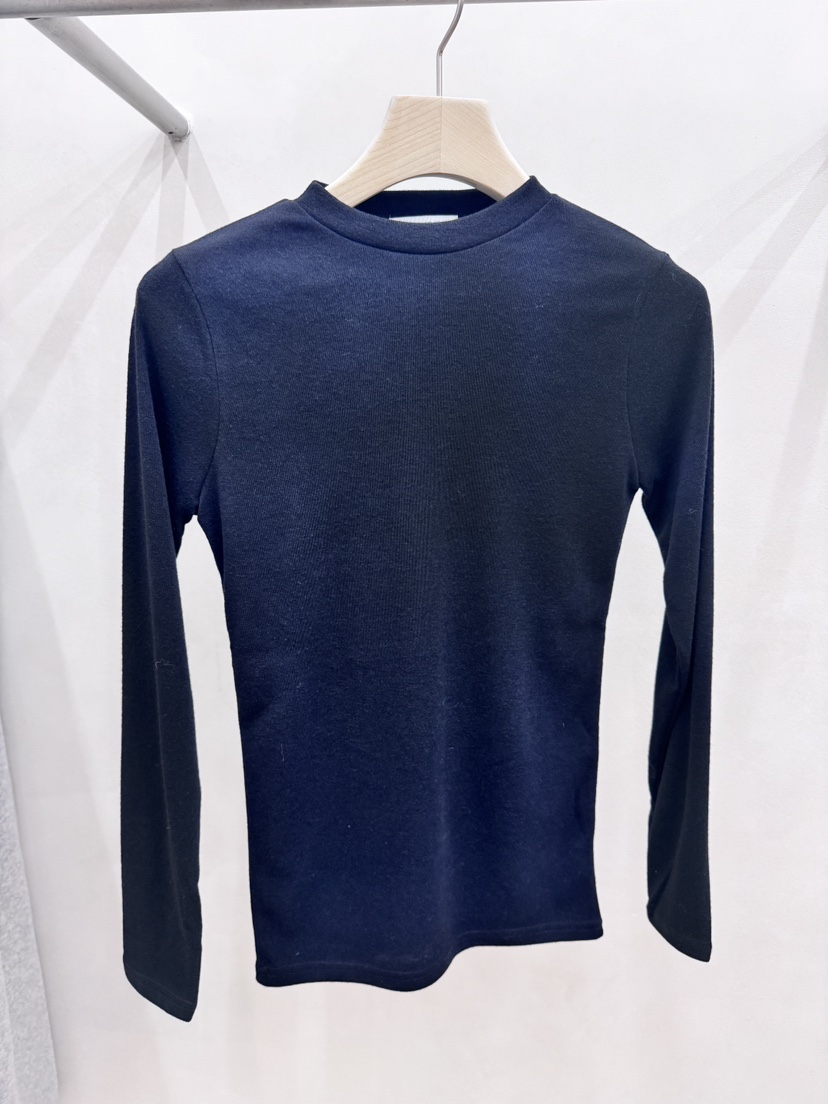 NOTHING韓國直郵㊣女裝新品推薦真品時尚熱賣人氣長袖T恤絨NOTHING長袖T恤圖色1