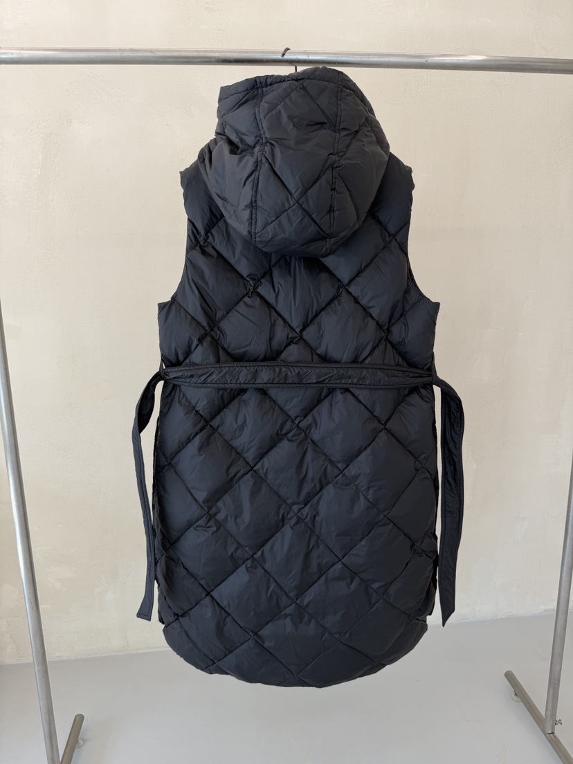 LAUNDRY東大門㊣代購女裝新款熱賣時尚人氣馬甲含腰帶絎縫鴨絨LAUNDRY馬甲