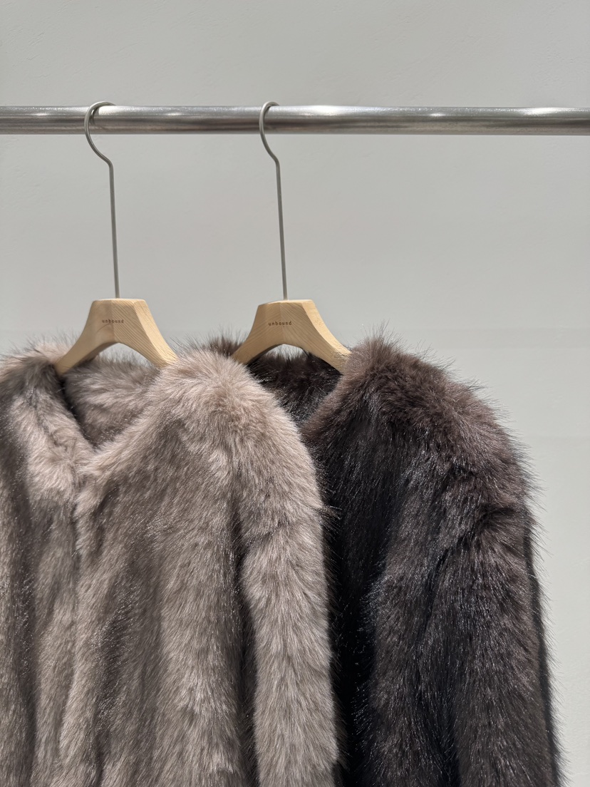 UNBOUND韓國直郵㊣女裝新款人氣職業25秋冬時尚短款大衣貂皮UNBOUND短款大衣