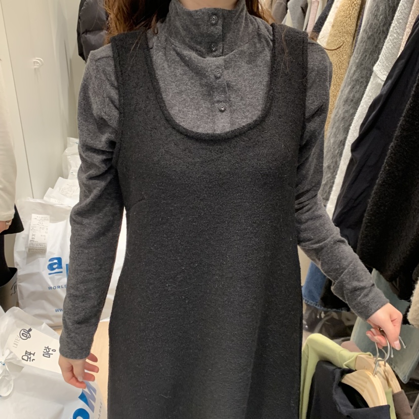 LIFFEY東大門㊣直郵女士新款休閑長袖T恤不含裙安哥拉兩面穿紐扣LIFFEY長袖T恤圖色4