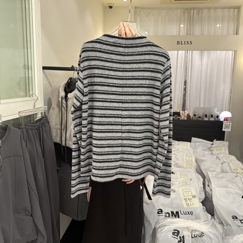 BLISS東大門㊣直郵女裝新品時尚職業25秋冬熱賣推薦長袖T恤BLISS長袖T恤