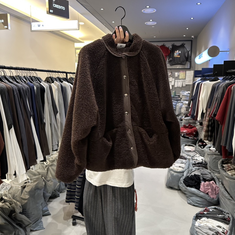 CREDITO東大門㊣直郵女裝新品熱賣休閑推薦人氣夾克連帽衫毛絨CREDITO夾克圖色2