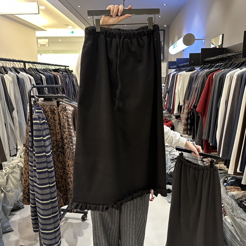 CREDITO韓國代購㊣女裝新品職業時尚真品熱賣推薦25秋冬長裙羊毛CREDITO長裙圖色2黑色