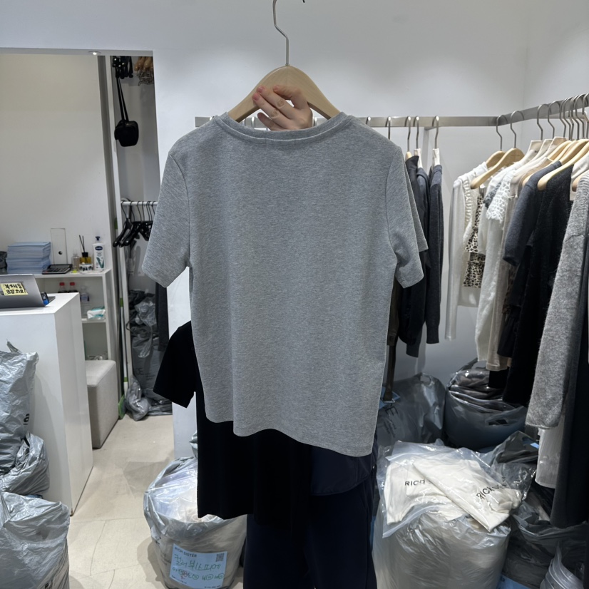 RICH SISTER東大門㊣實拍女士新款25秋冬人氣熱賣時尚休閑T恤RICH SISTERT恤