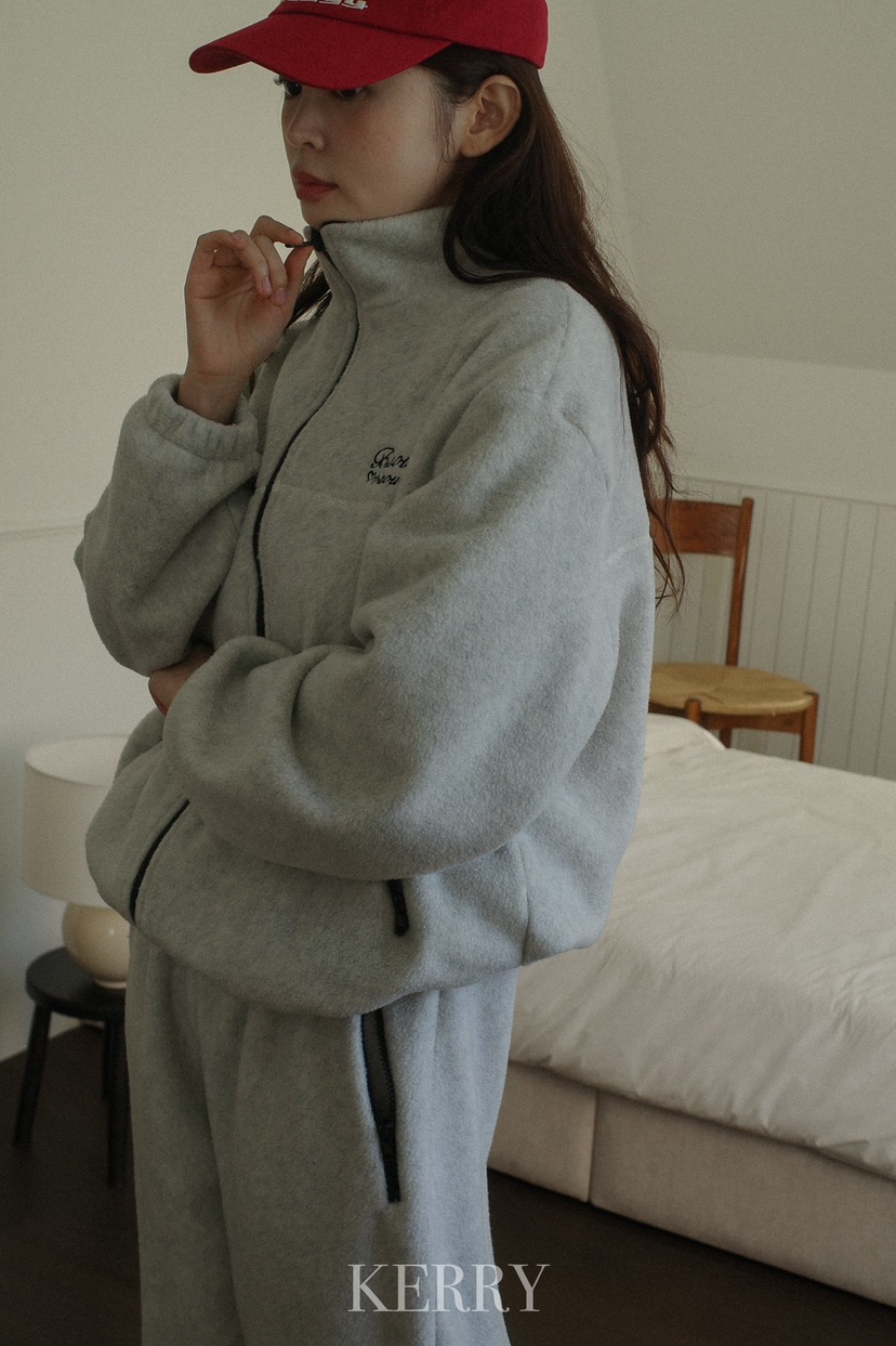 KERRY東大門㊣代購女士新款時尚人氣職業熱賣休閑推薦衛衣拉鏈KERRY衛衣