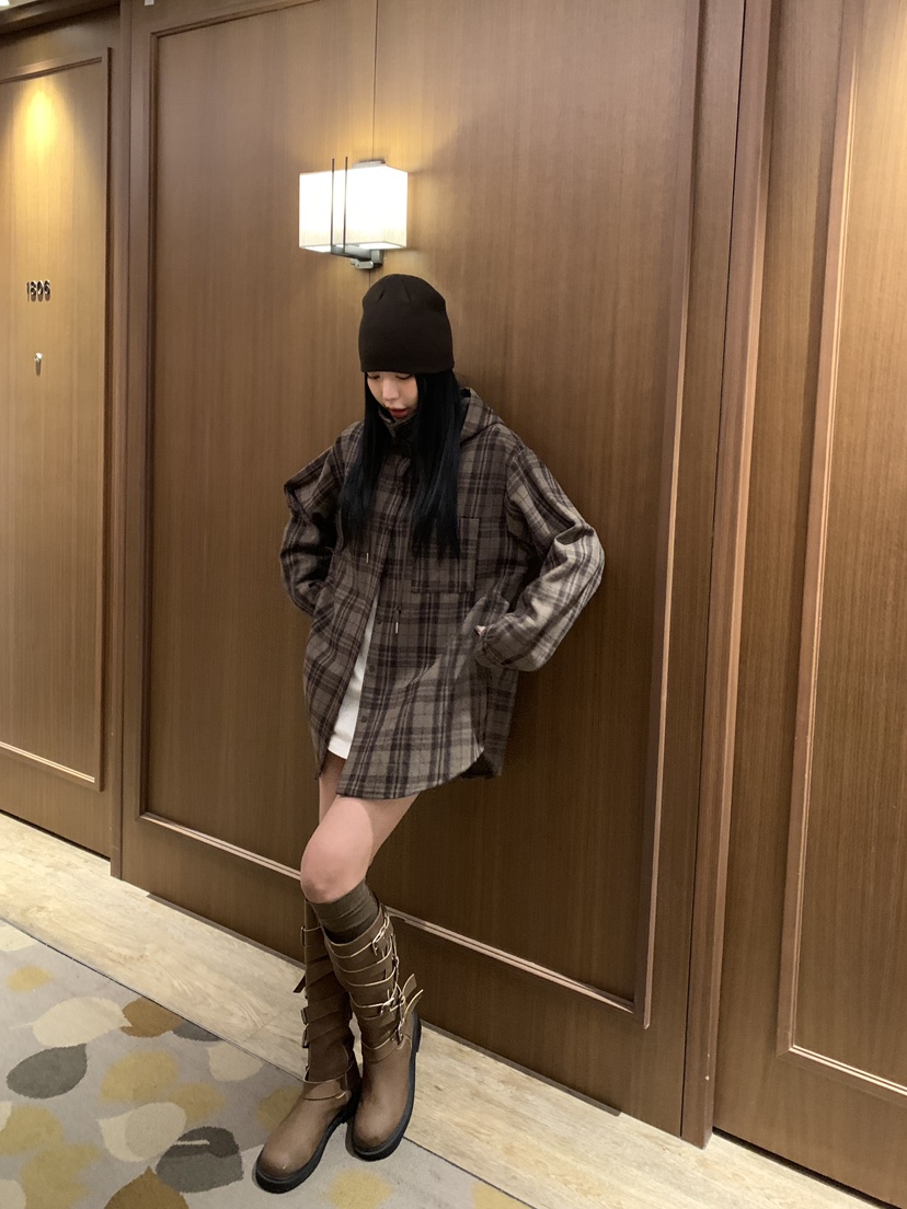 BADCALM東大門㊣直郵女士新品推薦襯衫蕾絲衫連帽衫羊毛格子BADCALM襯衫/蕾絲衫