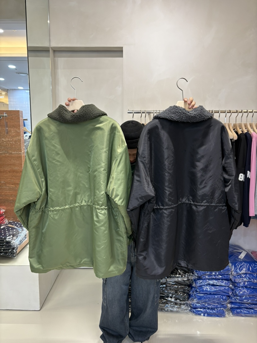 LIVE AID-P韓國代購㊣女士新品真品推薦職業熱賣25秋冬夾克LIVE AID-P夾克