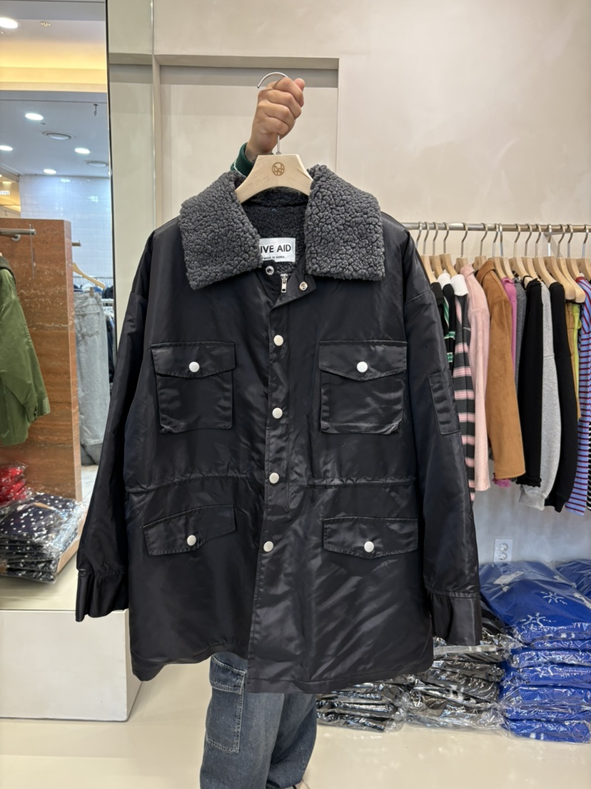 LIVE AID-P韓國代購㊣女士新品真品推薦職業熱賣25秋冬夾克LIVE AID-P夾克圖色2