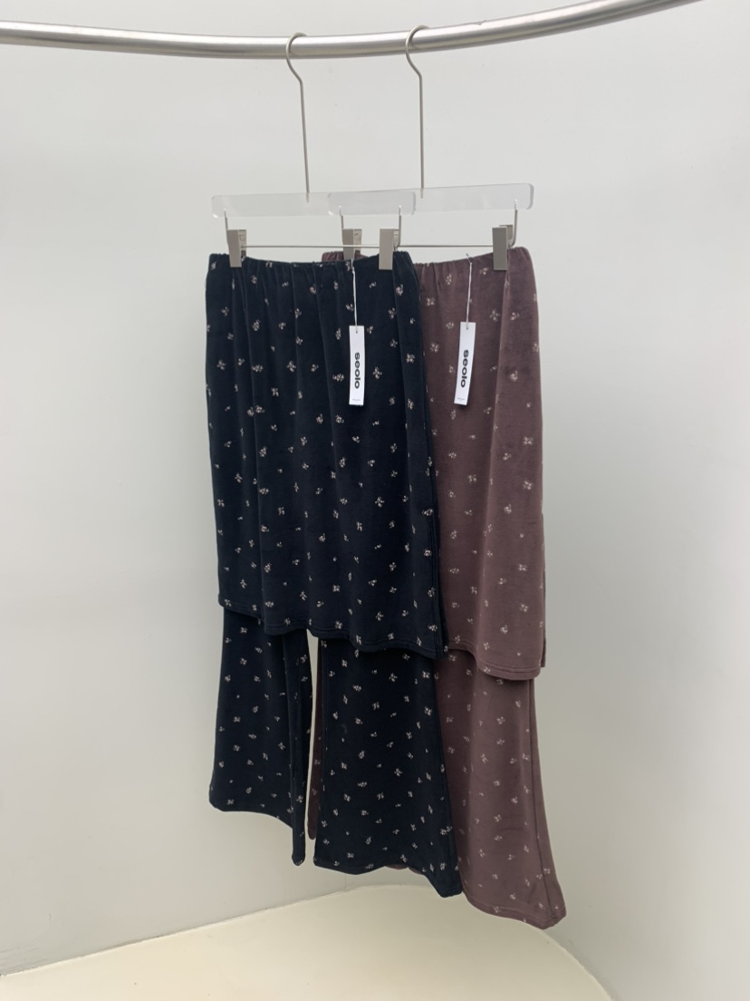 SEOLO韓國直郵㊣女士新品推薦熱賣人氣時尚真品裙褲天鵝絨披肩Seolo seoul裙褲