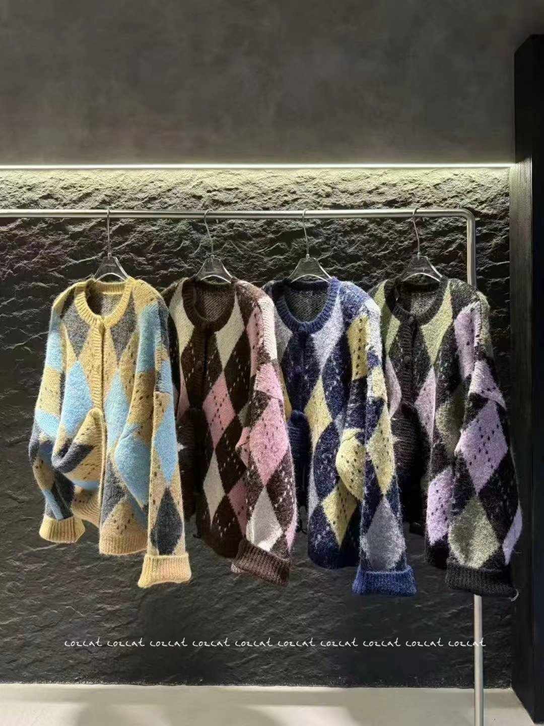 COZCAT-코즈켓-T東大門㊣代購女裝新品人氣25秋冬針織衫開衫COZCAT針織衫圖色2左二色