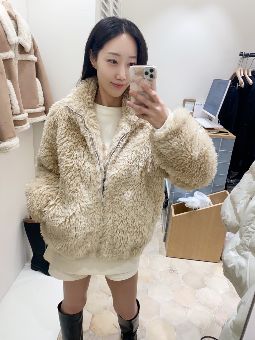 LOVE ROSIE韓國代購㊣女士新品25秋冬真品休閑短款大衣皮草LOVE ROSIE短款大衣