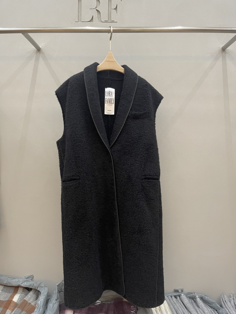 PLUS HONG-P東大門㊣實拍女裝新款人氣真品中長款大衣馬海毛LORA FAMILY/PLUS HONG中長款大衣圖色3