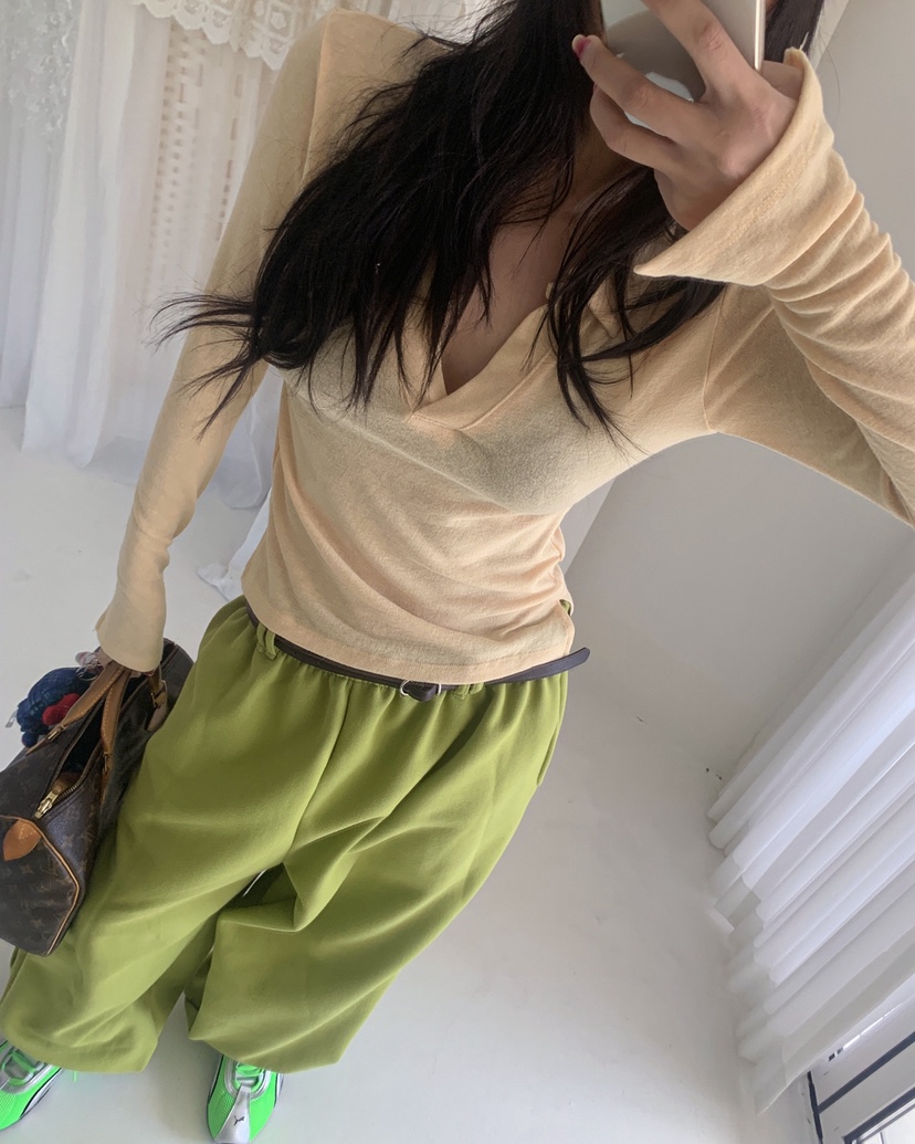 LIVE AID-P韓國直郵㊣女裝新款熱賣真品人氣推薦時尚長袖T恤LIVE AID-P長袖T恤