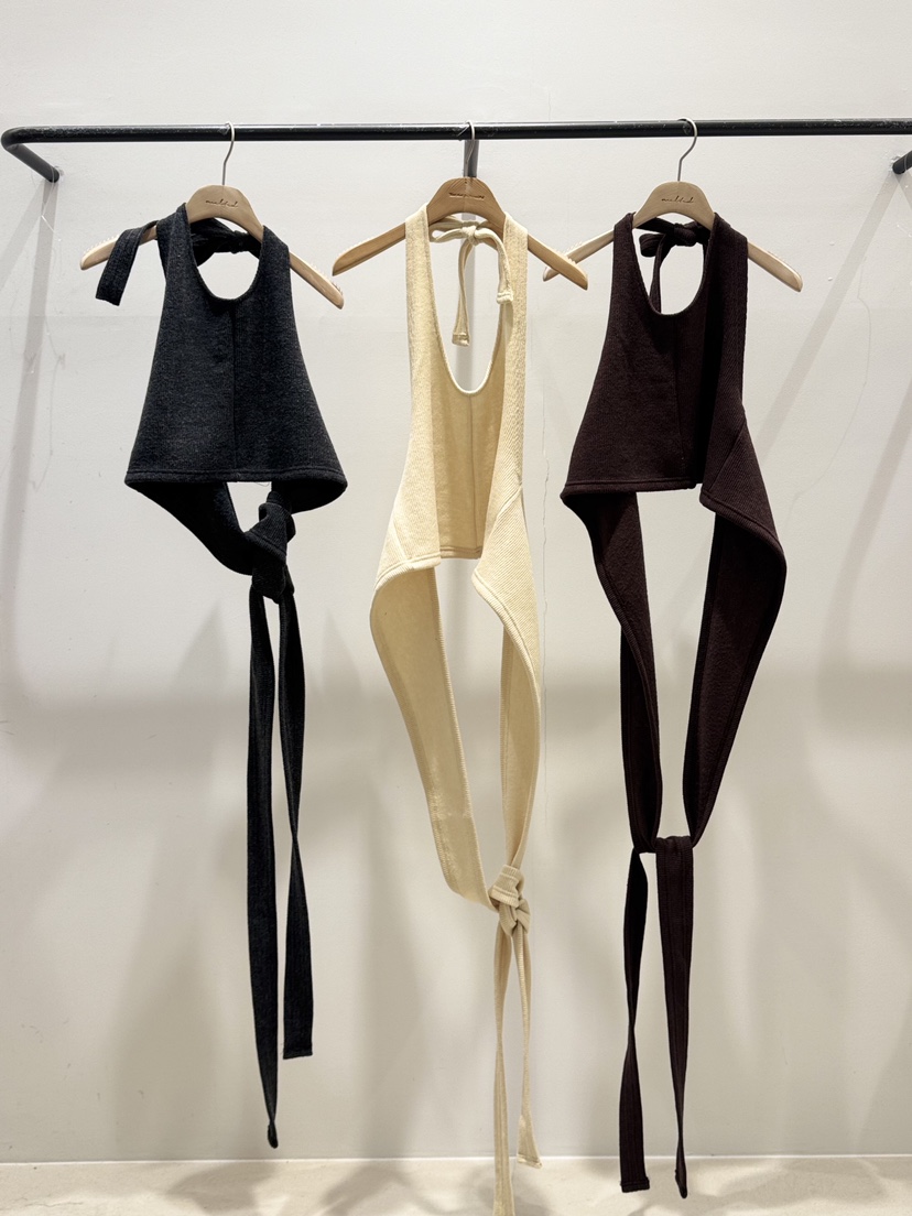 MELTED-P韓國代購㊣女裝新品時尚人氣25秋冬熱賣休閑吊帶背心MELTED-P吊帶/背心