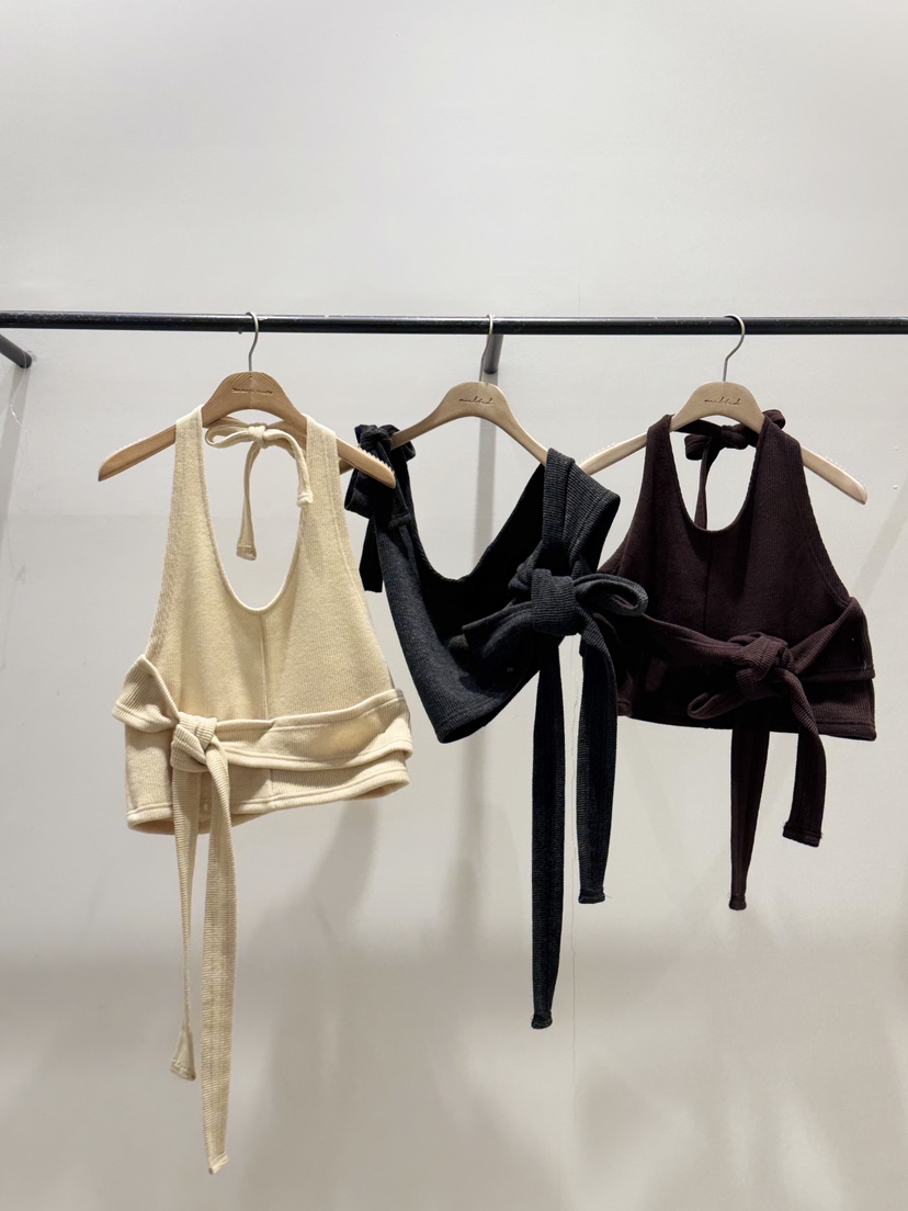 MELTED-P韓國代購㊣女裝新品時尚人氣25秋冬熱賣休閑吊帶背心MELTED-P吊帶/背心