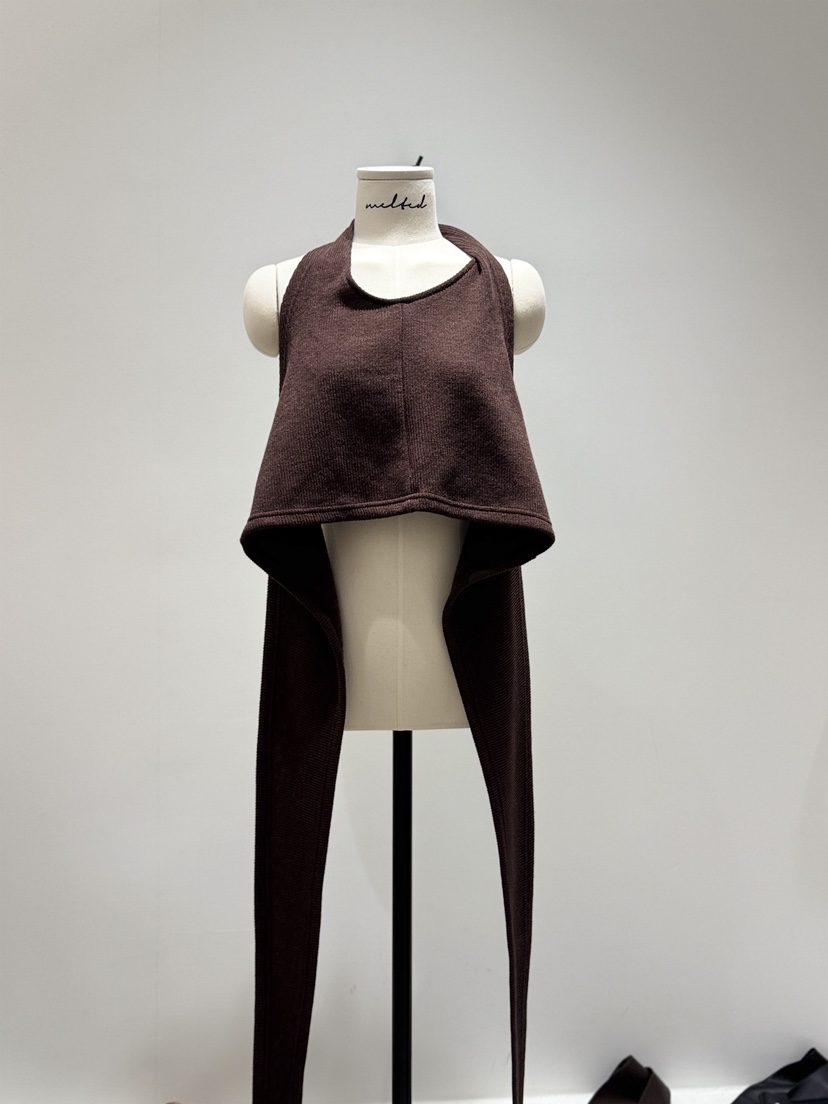 MELTED-P韓國代購㊣女裝新品時尚人氣25秋冬熱賣休閑吊帶背心MELTED-P吊帶/背心