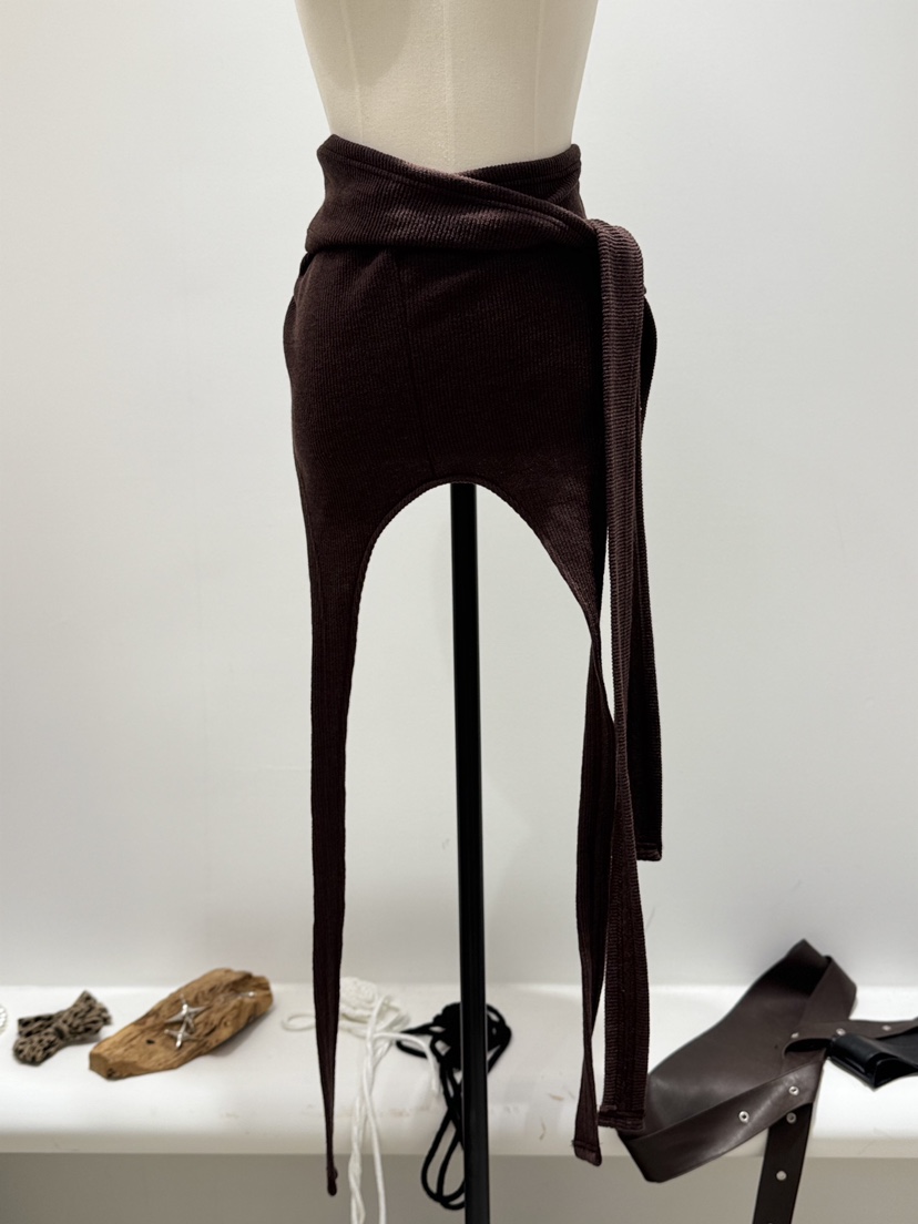 MELTED-P韓國代購㊣女裝新品時尚人氣25秋冬熱賣休閑吊帶背心MELTED-P吊帶/背心