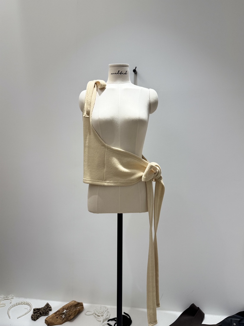 MELTED-P韓國代購㊣女裝新品時尚人氣25秋冬熱賣休閑吊帶背心MELTED-P吊帶/背心圖色3