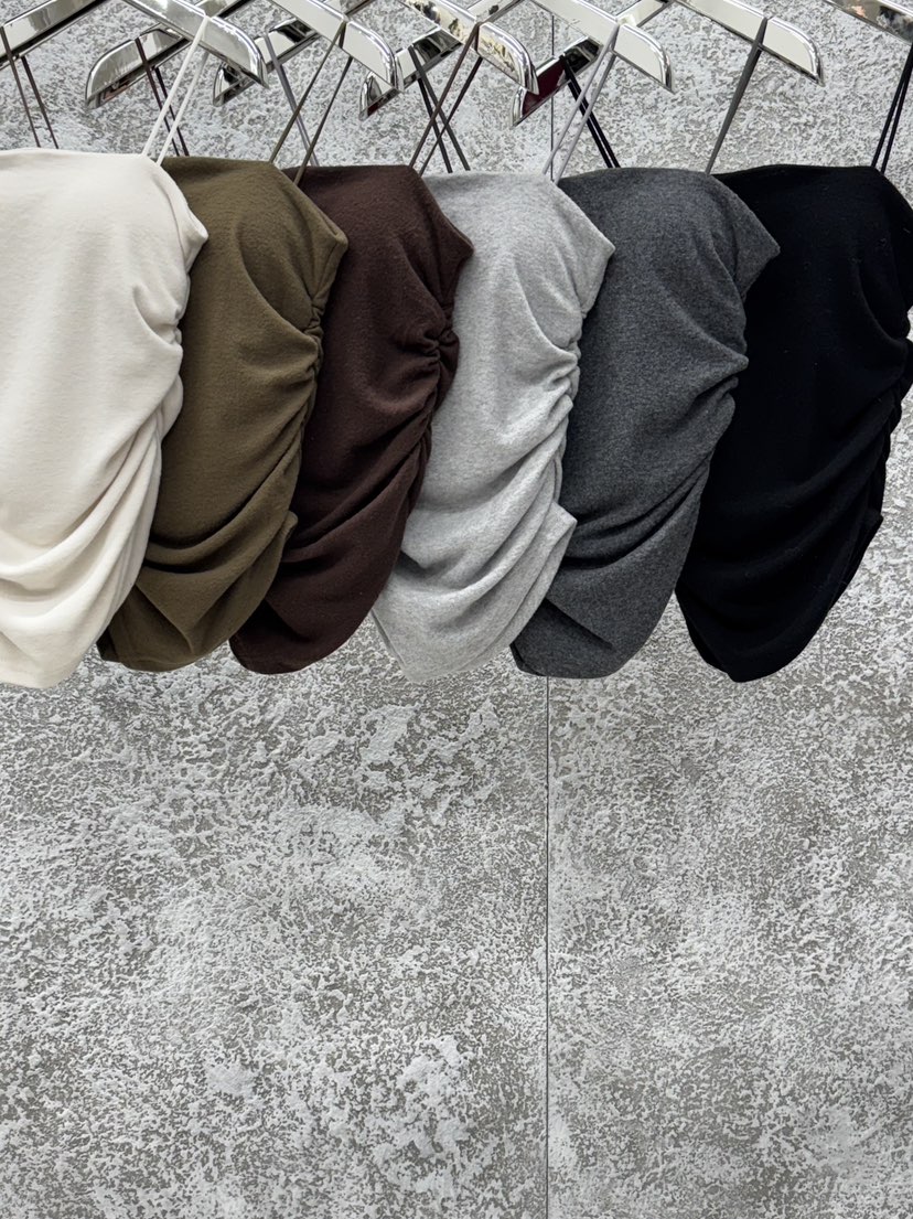 BADCALM東大門㊣實拍女士新品25秋冬職業時尚吊帶背心羊毛絨BADCALM吊帶/背心